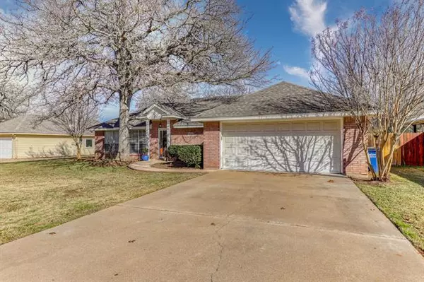 Granbury, TX 76049,3713 Winding Way