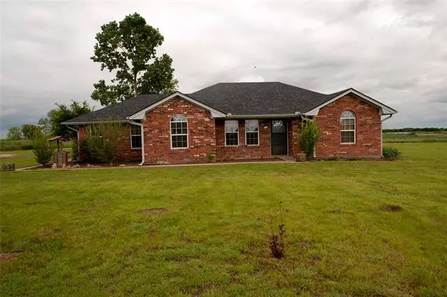 3016 Davis Road, Whitesboro, TX 76273