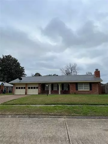 2710 Higgins Street, Shreveport, LA 71104