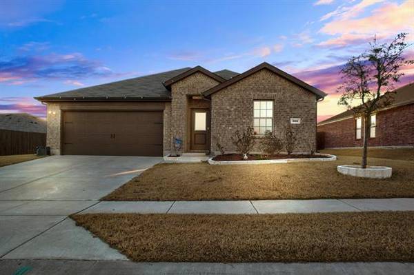 909 Horton Street, Fate, TX 75189