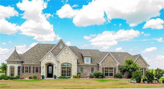 7401 Royal Winchester Drive, Cleburne, TX 76033