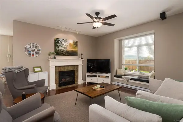 2502 Watling Way, Sooke, BC V9Z 0T7