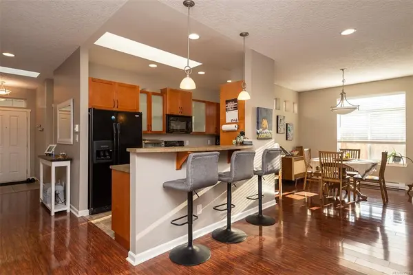 2502 Watling Way, Sooke, BC V9Z 0T7