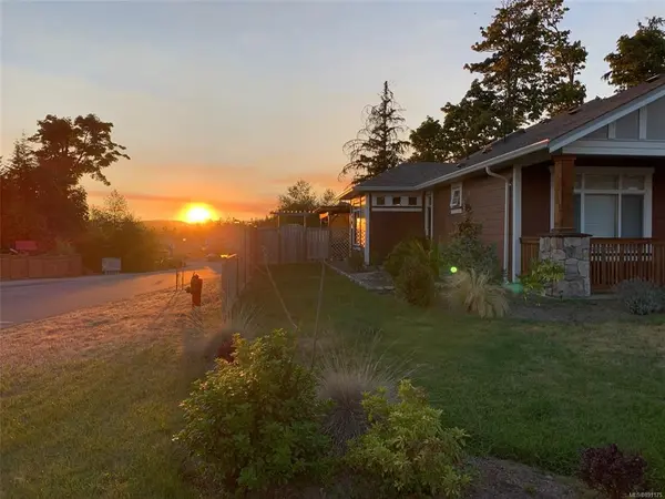 2502 Watling Way, Sooke, BC V9Z 0T7