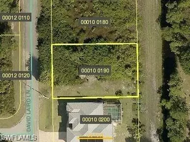 739 David Laird LN, Lehigh Acres, FL 33974