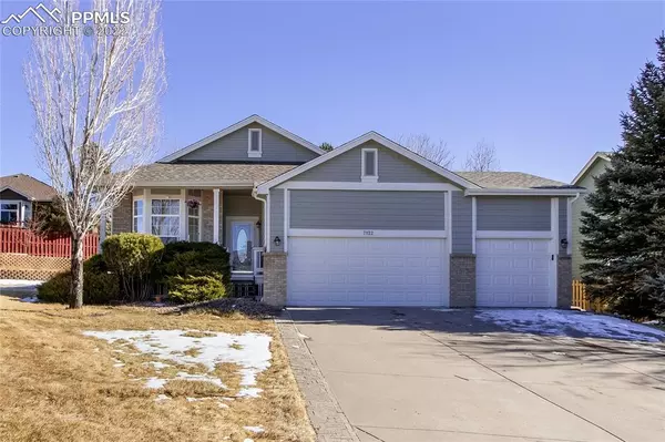 7122 Umber ST, Arvada, CO 80007