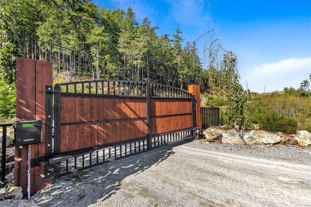 Shawnigan Lake, BC V0R 2W3,4335 Goldstream Heights Dr