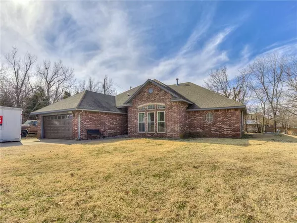 12501 Whisper Glen Drive, Edmond, OK 73034