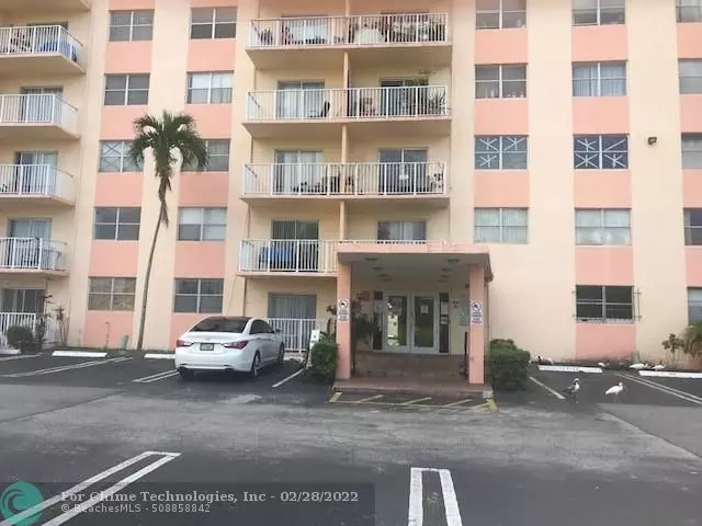 16465 NE 22nd Ave  #604, North Miami Beach, FL 33160