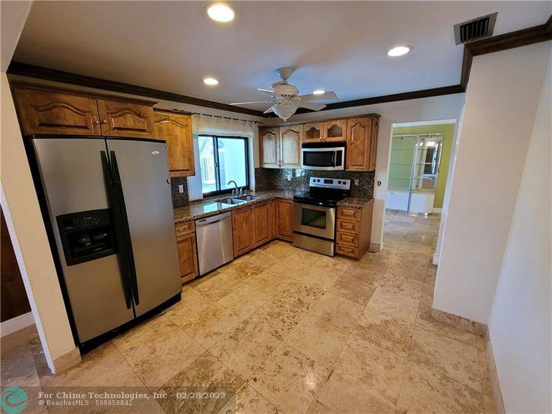 5110 SW 101st Ave, Cooper City, FL 33328
