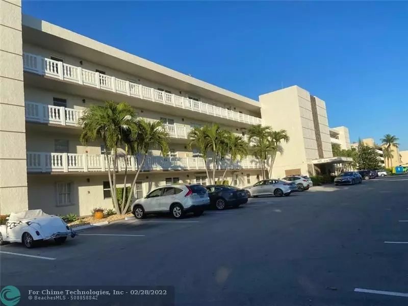 325 SE 11th Ter  #203, Dania Beach, FL 33004