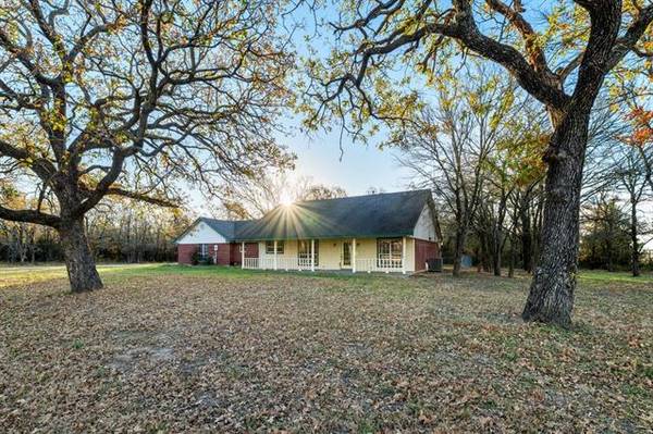 597 Pleasant Grove Road,  Waco,  TX 76705