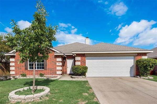 2908 Mockingbird Street, Royse City, TX 75189