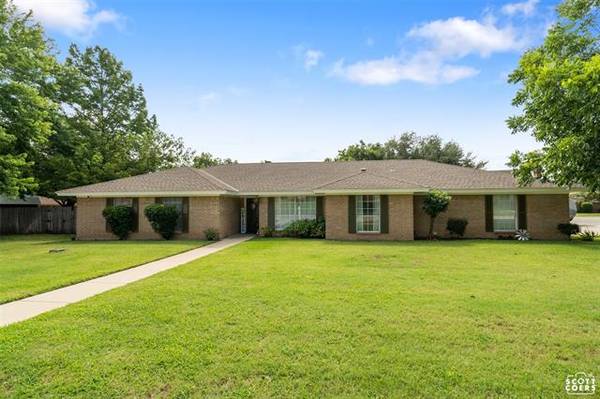 3201 Asbury Street, Brownwood, TX 76801