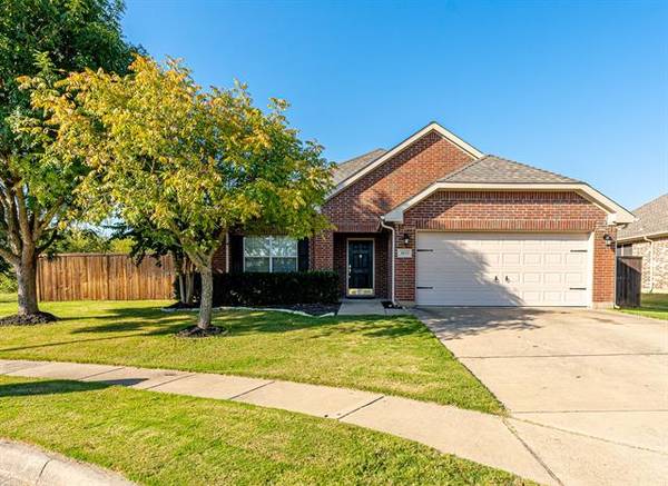 3033 Glenbrook Drive, Midlothian, TX 76065