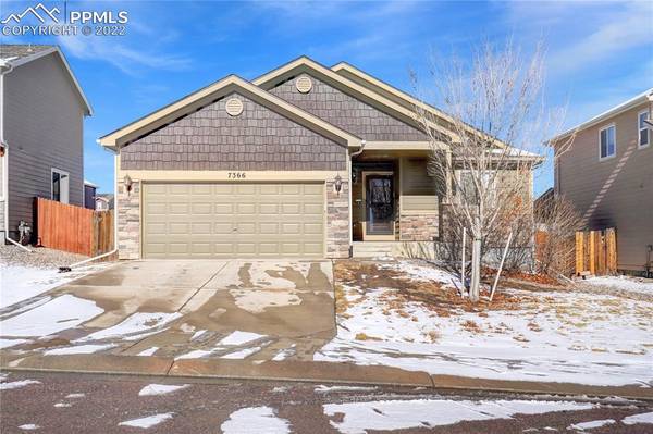 7366 Willowdale DR, Fountain, CO 80817