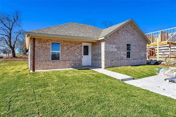 1001 N Barrett Avenue, Denison, TX 75020