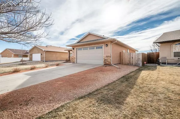 Pueblo, CO 81005,3436 Pheasant LN