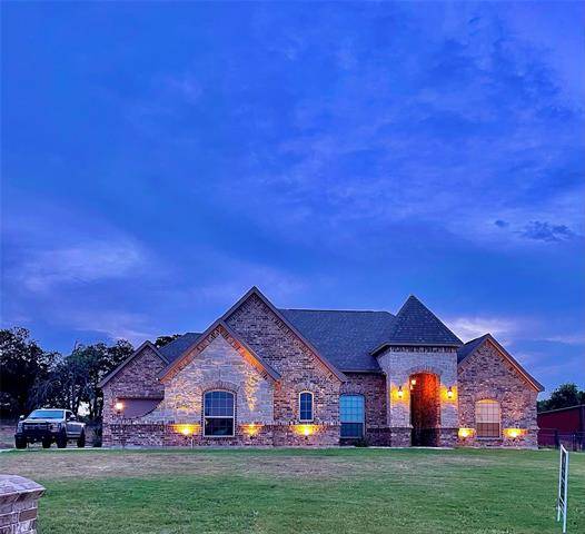 164 Spring Meadow Drive, Springtown, TX 76082