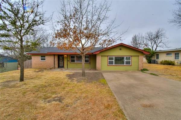 3932 Westerly Road, Benbrook, TX 76116