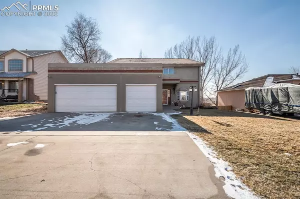 12 Swift Arrow CT, Pueblo, CO 81001