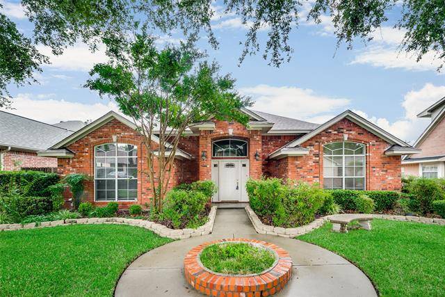 4705 Morris Heights Drive, Arlington, TX 76016