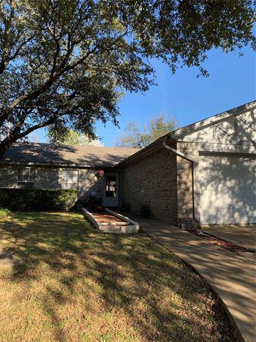 6007 Cool Springs Drive, Arlington, TX 76001