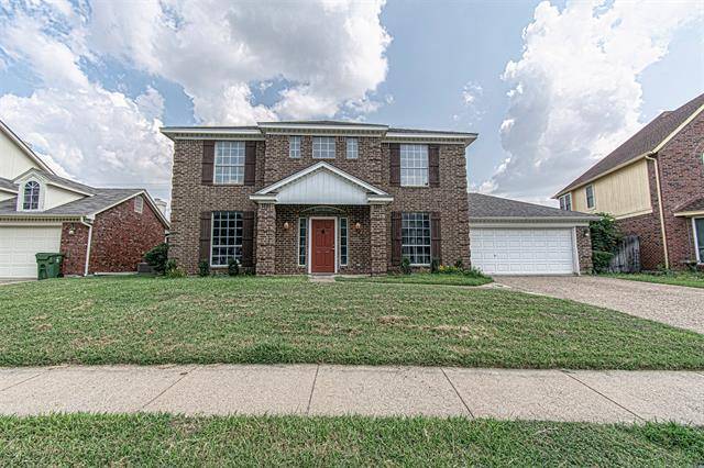 2707 Redstone Drive, Arlington, TX 76001