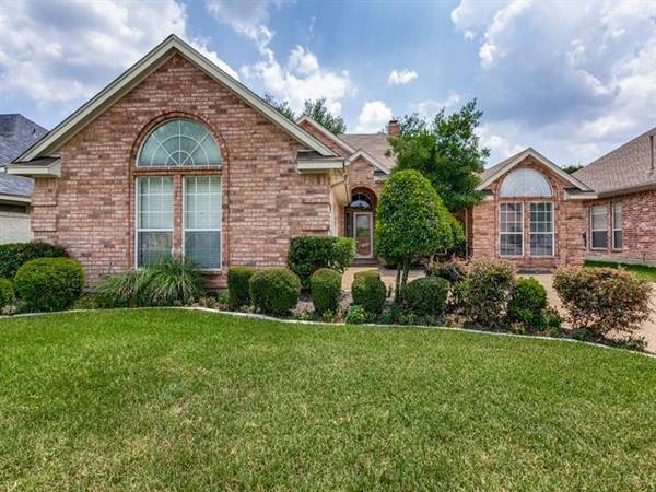 6202 Brenhaven Road, Arlington, TX 76017