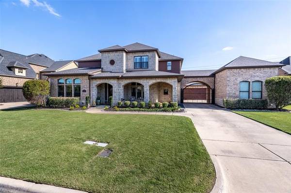 2702 Zinfandel Lane, Arlington, TX 76001