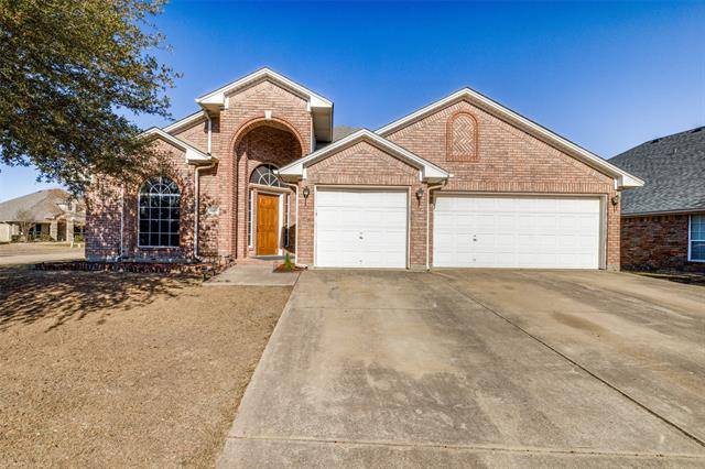 5828 Silver Sage Lane, Grand Prairie, TX 75052