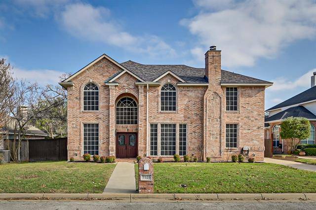 7125 Forest Mist Drive, Arlington, TX 76001