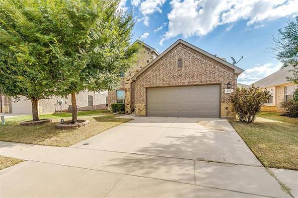 464 Paddle Drive, Crowley, TX 76036