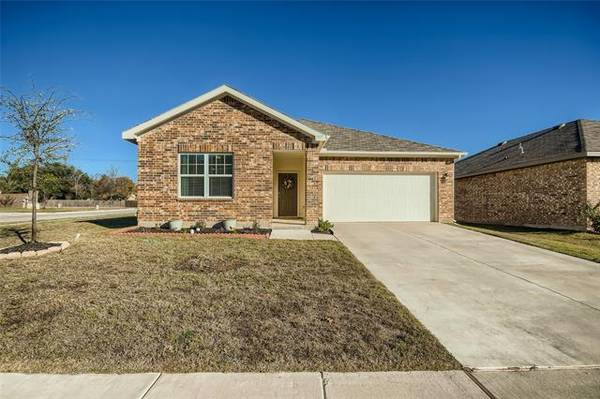 449 Starboard Drive, Crowley, TX 76036