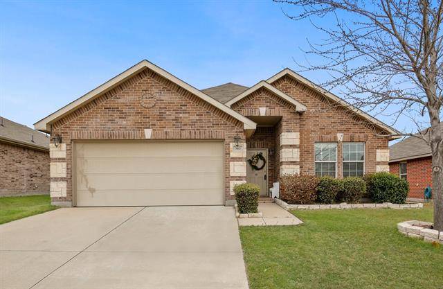 340 Amethyst Drive, Fort Worth, TX 76131