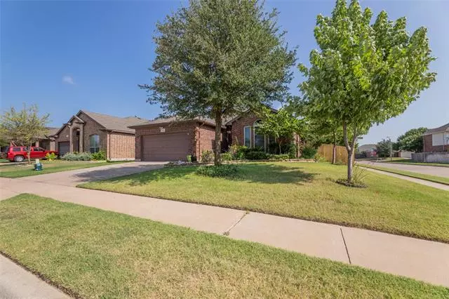 500 Branding Iron Trail, Fort Worth, TX 76131