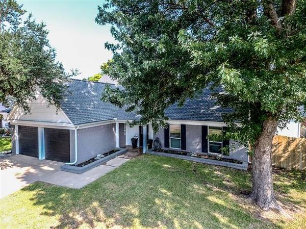 507 Harrington Lane, Euless, TX 76039