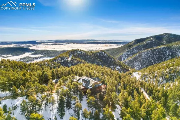 Larkspur, CO 80118,13713 Badger CT