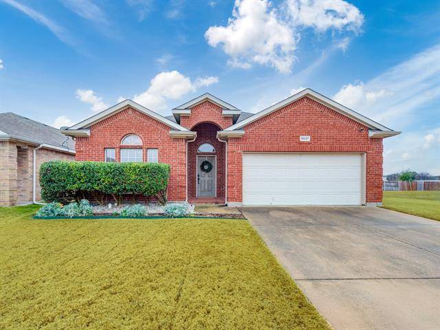 9637 Minton Drive, Fort Worth, TX 76108