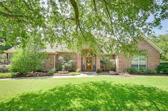 5920 Myra Drive, Mansfield, TX 76063