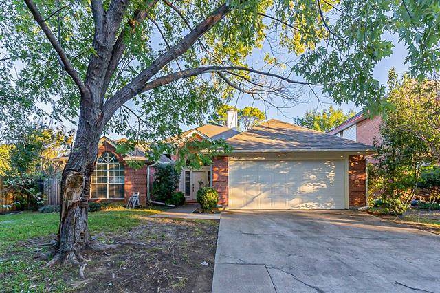 5005 Morris Heights Drive, Arlington, TX 76016