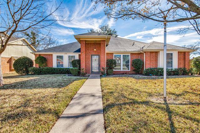 209 Lavender Drive, Cedar Hill, TX 75104