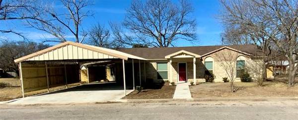 1911 Park Street, Clifton, TX 76634