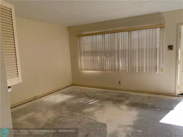 Deerfield Beach, FL 33442,287 GRANTHAM F  #287