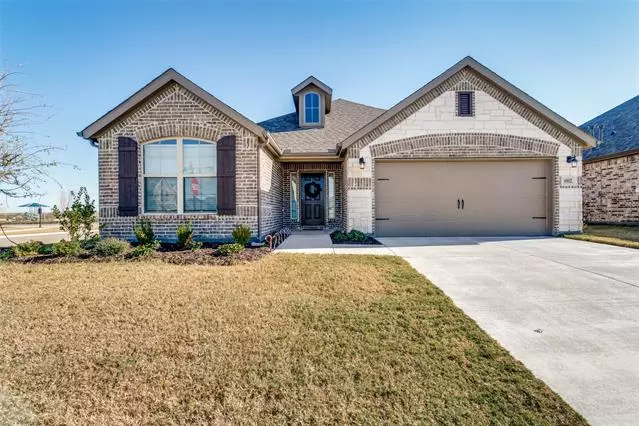 6902 Aster Drive, Midlothian, TX 76065