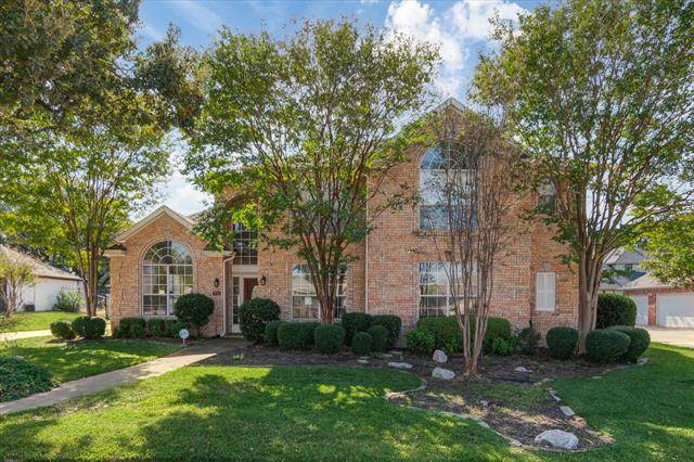 824 Forest Lakes Drive, Keller, TX 76248