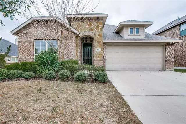 733 Abbey, Midlothian, TX 76065