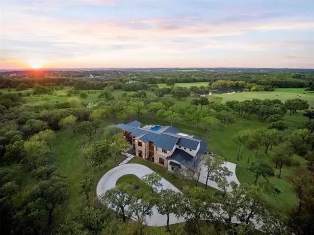 1200 Rockgate Road, Bartonville, TX 76226