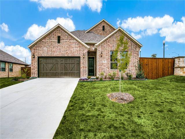 2000 Bent Creek Way, Mansfield, TX 76063