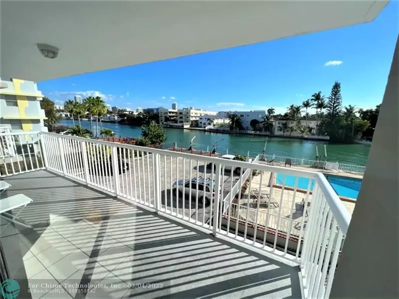 110 S Shore Dr  #3E, Miami Beach, FL 33141